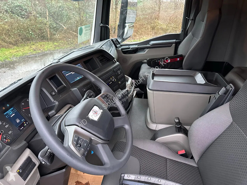 شاحنة MAN 33.440 MAN  33.440 6x6 Kran HIAB...