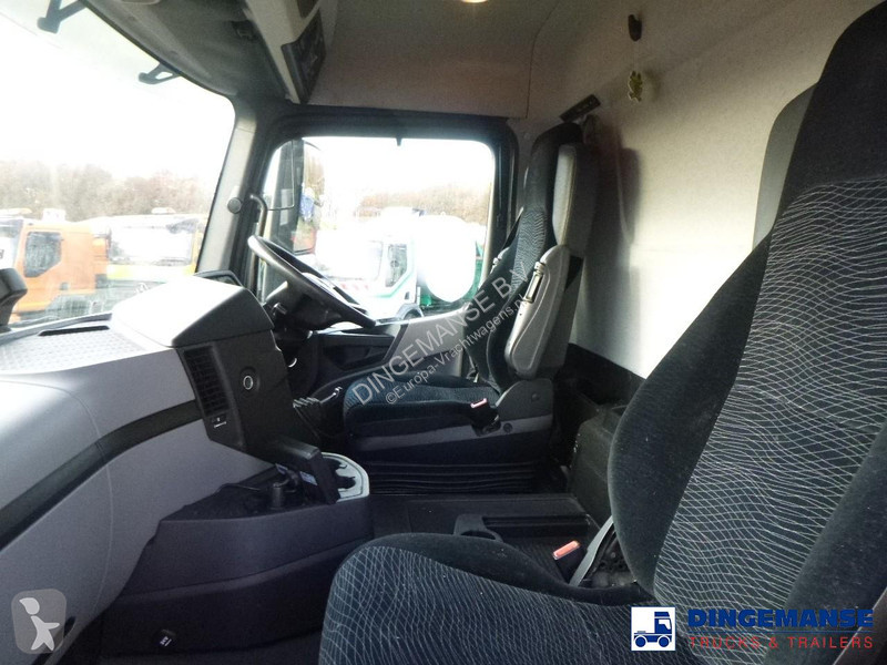 شاحنة Mercedes 2533 RHD 6x2 Thermoking T1000R...