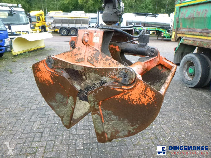 شاحنة MAN 35.400 8X4 RHD tipper + Palfinger...