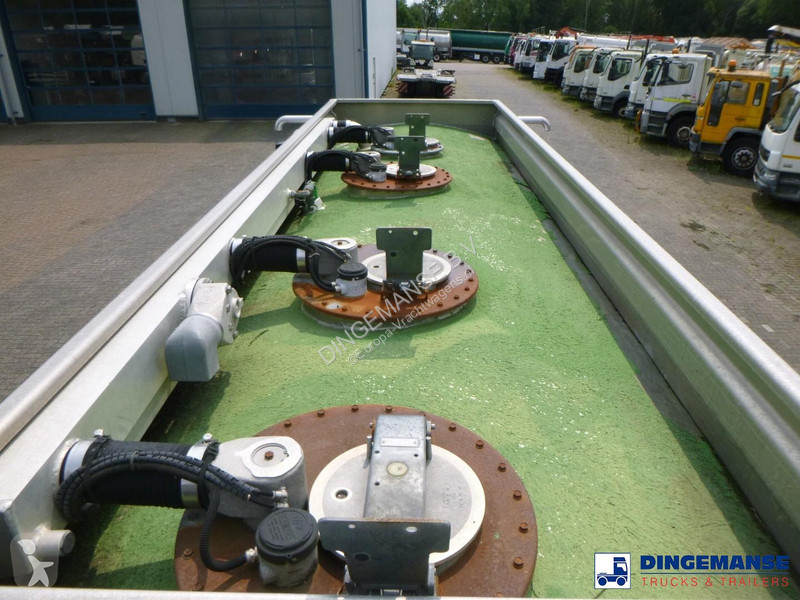 شاحنة Renault 270 dxi 4x2 fuel tank 13.7 m3 / 4...