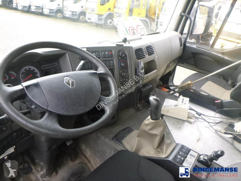 شاحنة Renault 270.19 dxi 4x2 gas tank 19.6 m3