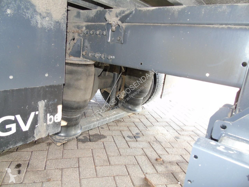 شاحنة Renault 12,220 + euro 5 + LIFT