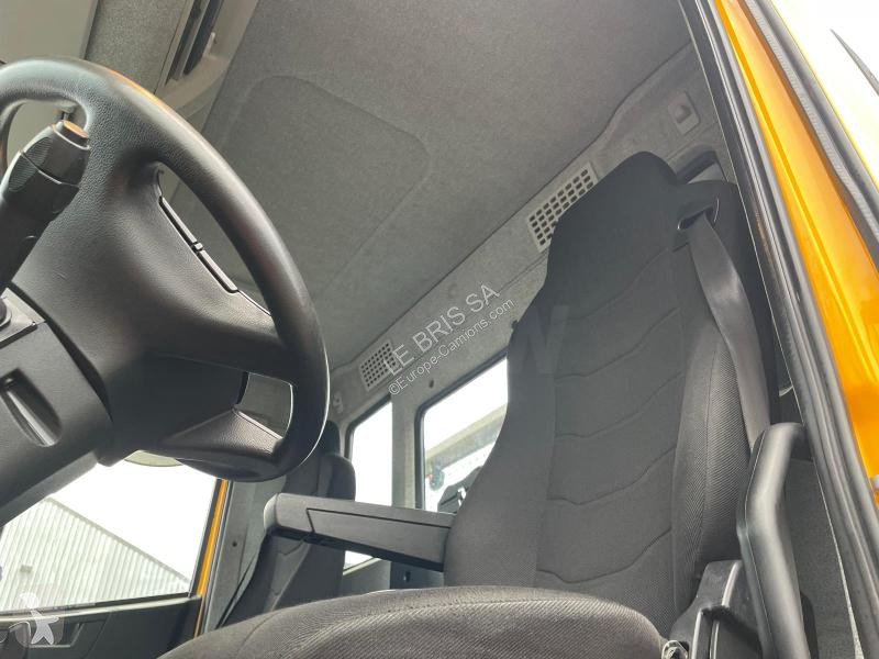 شاحنة Iveco  STRALIS 260S36