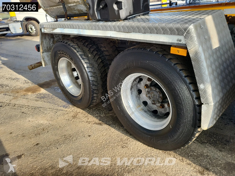 Betonárske zariadenie Mercedes 3240 8X4 9m3...