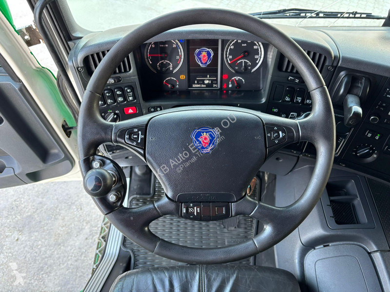 شاحنة Scania P 320 4x2 BOX =7515 mm