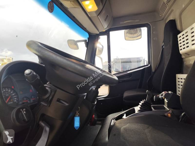 شاحنة Iveco
