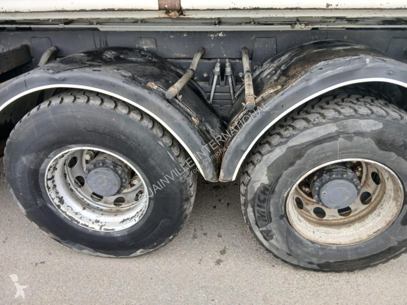 شاحنة Renault 370.19 DXI