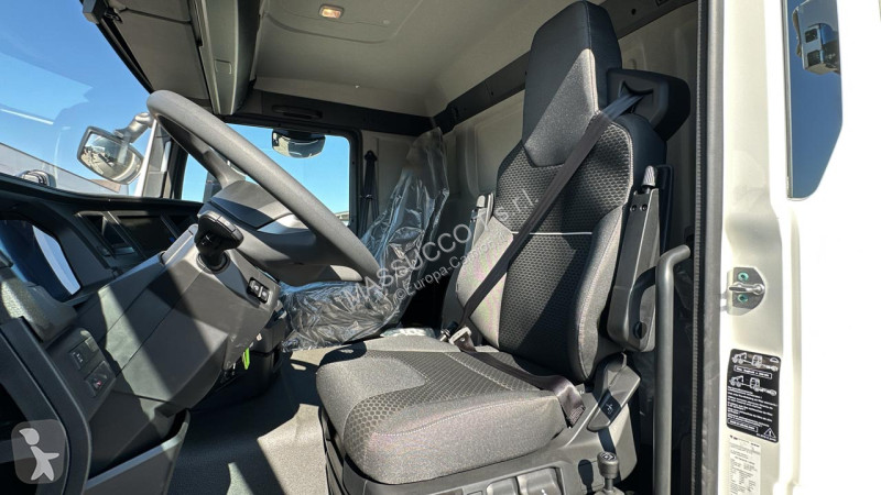 شاحنة MAN TGS 41.520 8x4