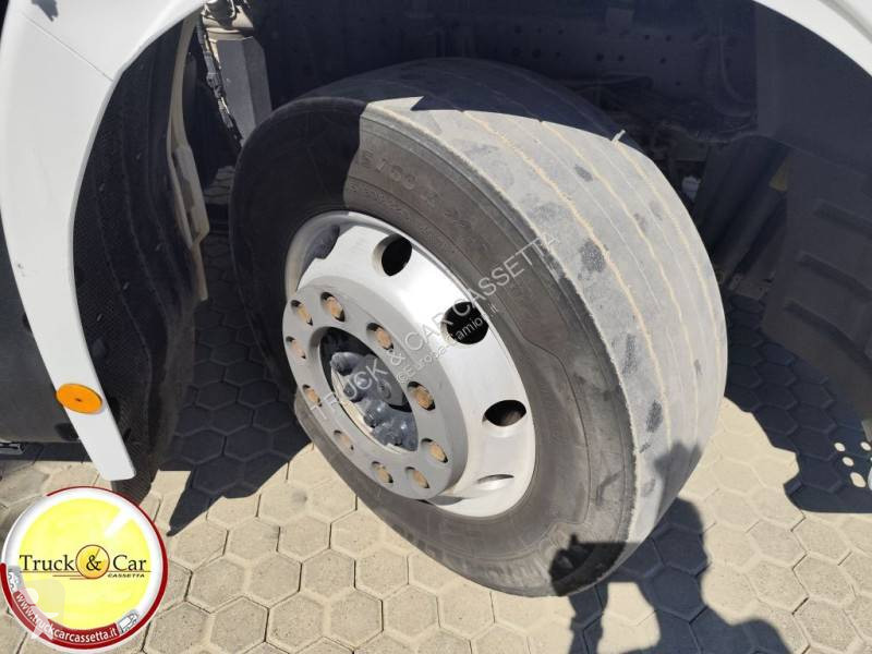 شاحنة Iveco