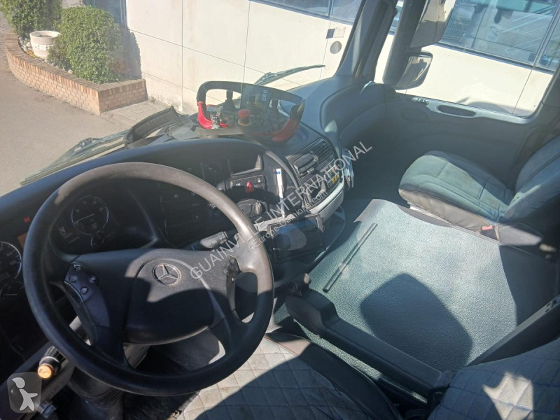 شاحنة Mercedes 4141