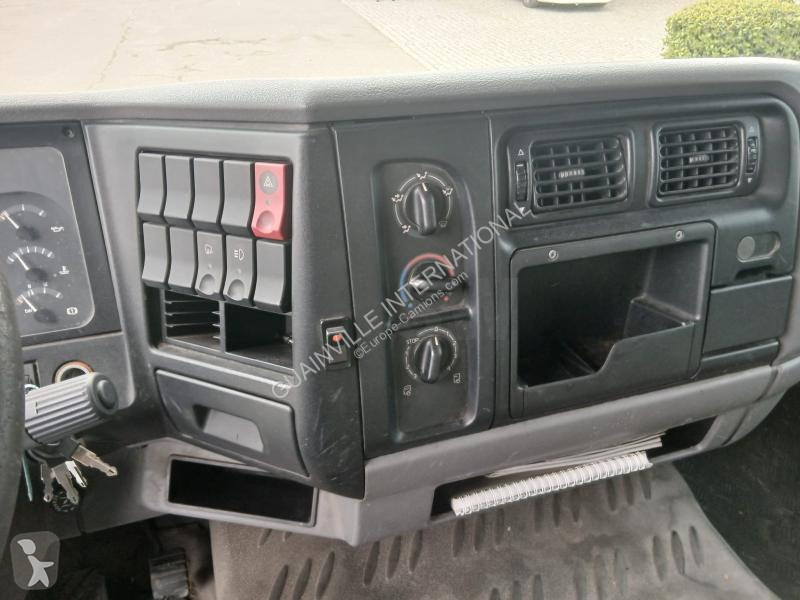شاحنة Renault 180