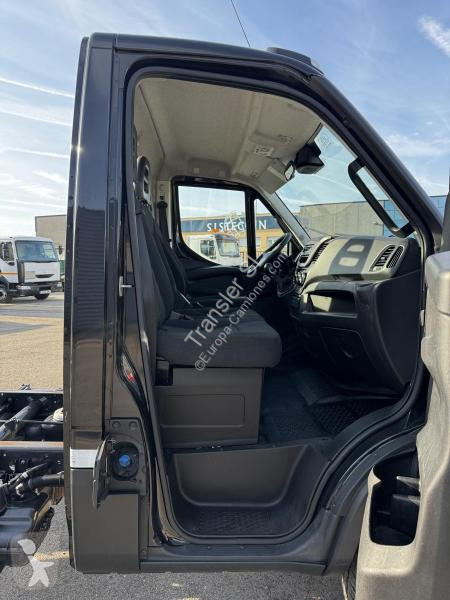 شاحنة Iveco  65C15