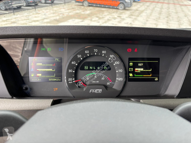 شاحنة Volvo 750 6x4 GLOBE XL / RETARDER /...