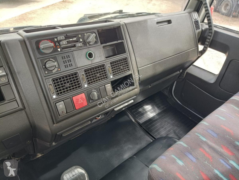 شاحنة Iveco  ML 150E 24K
