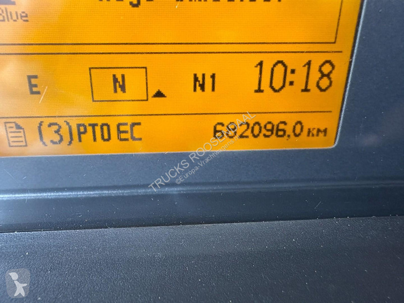 شاحنة Volvo 480 + EFFER 850 6x HYDROLIC + 8X2...