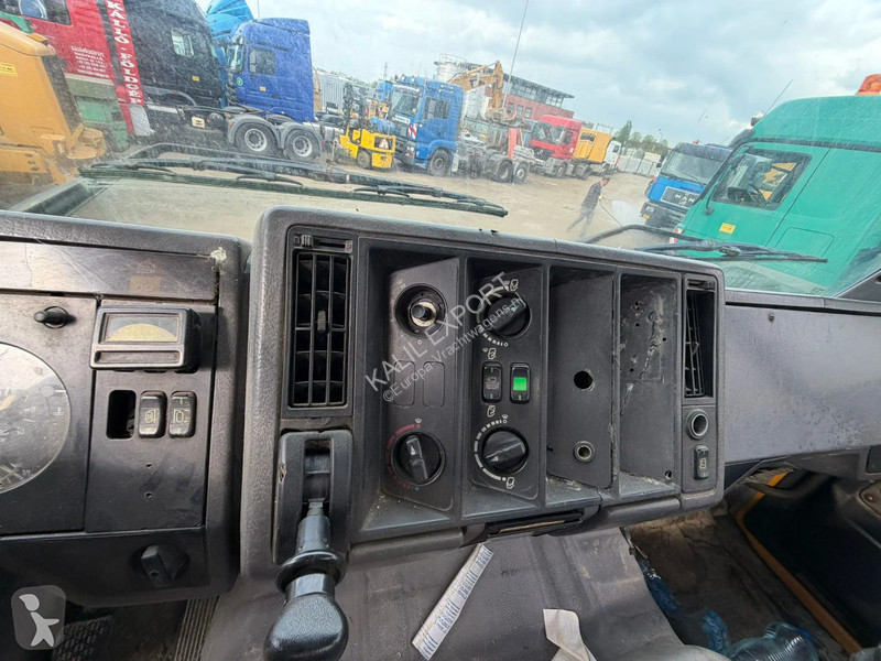 Lastbil Mercedes SK V8 Chassis Cabine 6x4 Full...