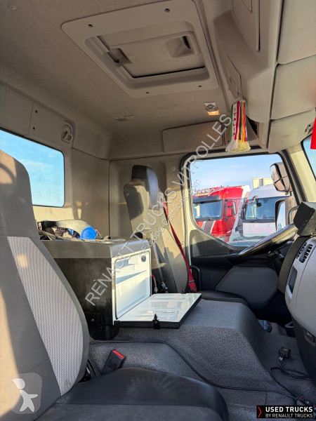 Camion Renault C cab 2.3