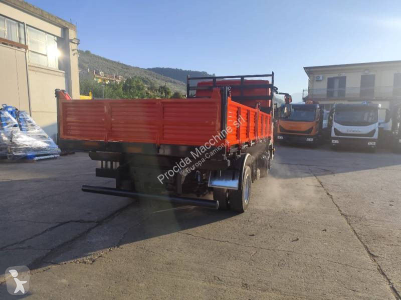 شاحنة Iveco