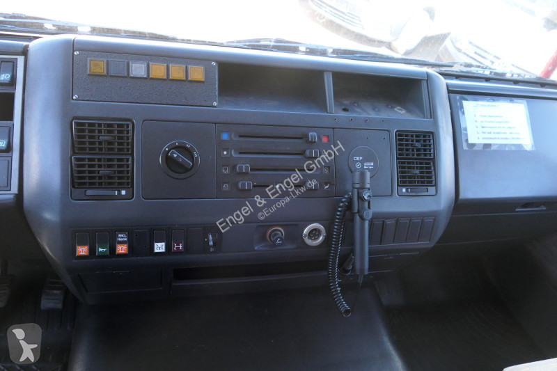 شاحنة MAN L2000 DoKa LF8/6