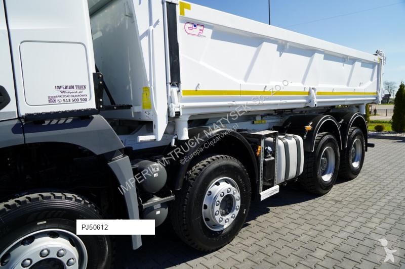 شاحنة Mercedes AROCS 3243 / 8x4 / WYWROTKA...