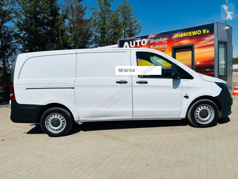 Furgoneta Mercedes vito