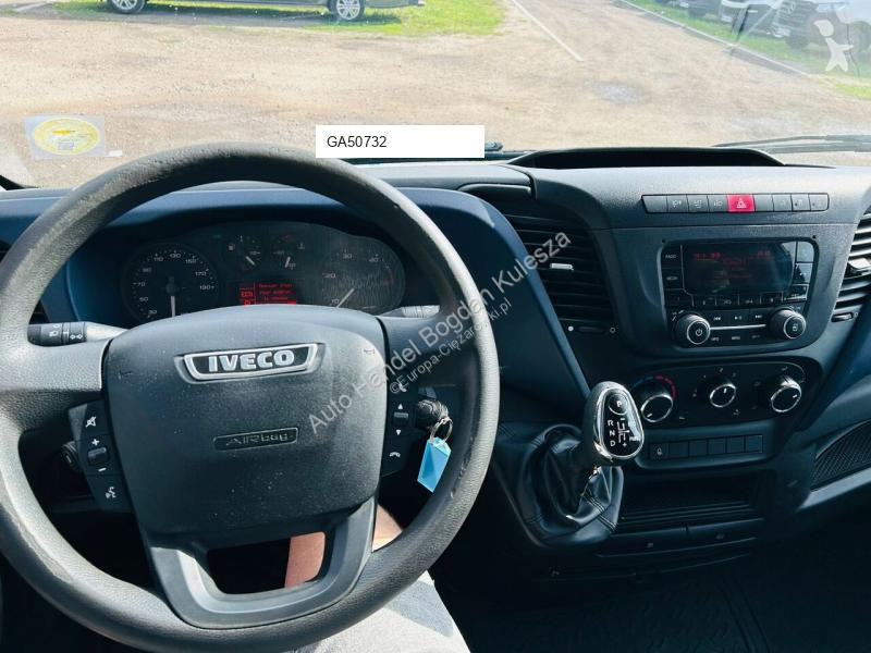 Furgoneta Iveco 35-160