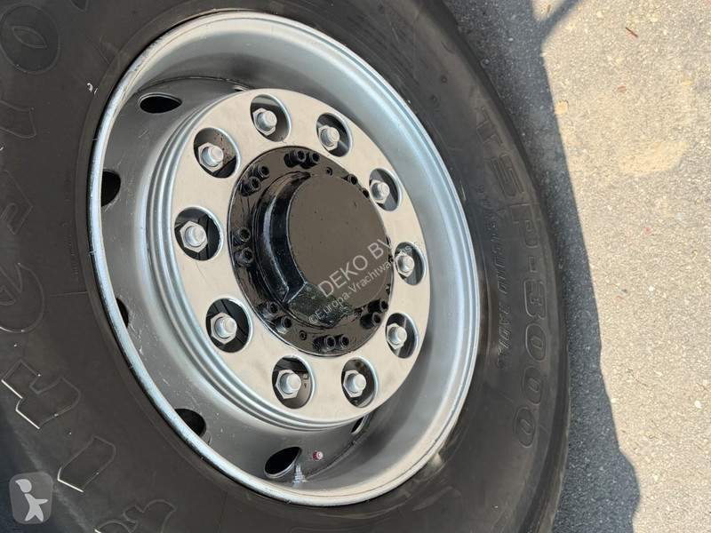 Kamion Volvo 460 EEV 6X4...