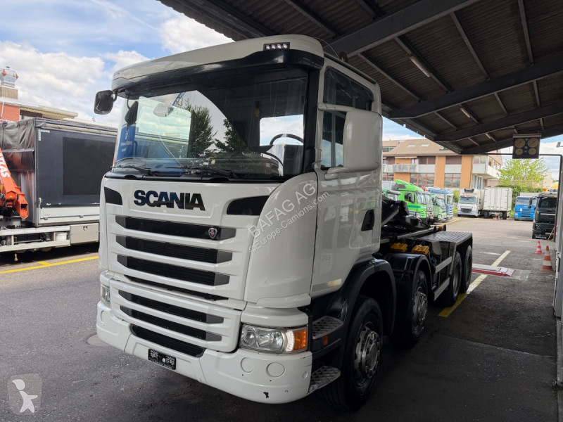 شاحنة Scania g450cb. 8x4