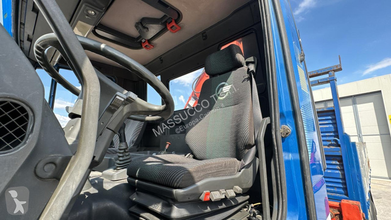 شاحنة Iveco EUROTRAKKER MP190E30 4X4