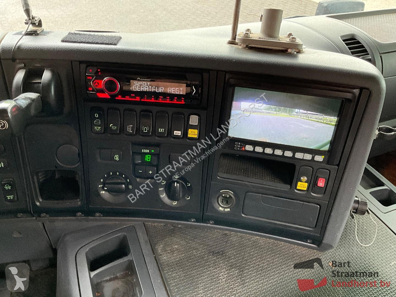 Lastbil Scania 360 B 6X4*4 met 10m³ 2 zijden...