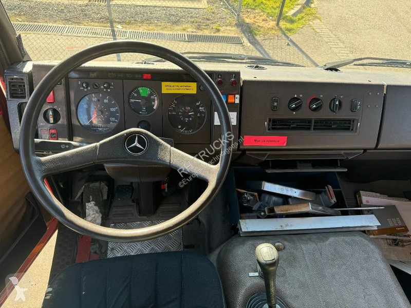 شاحنة Mercedes 4X2 FIRE TRUCK HIAB 050A ONLY...