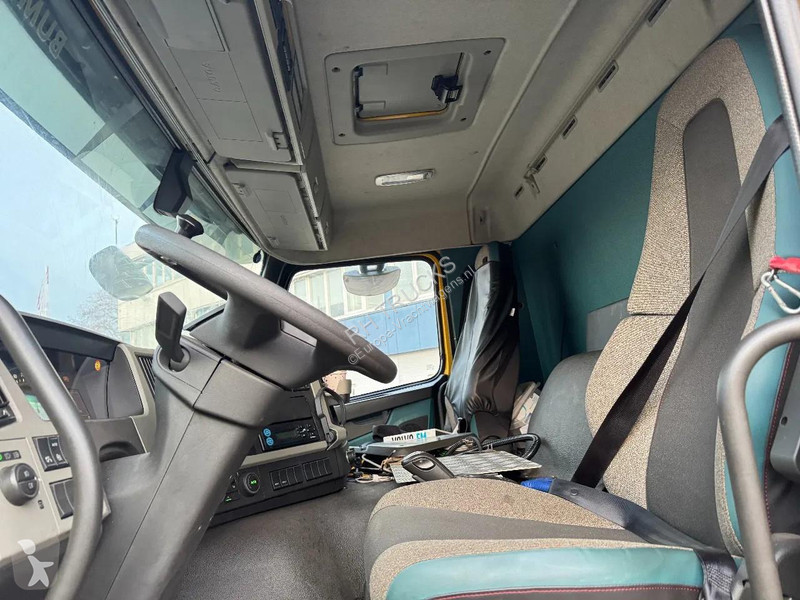 شاحنة Volvo FM 420 6X2 EURO 6 OY 11.338 KM