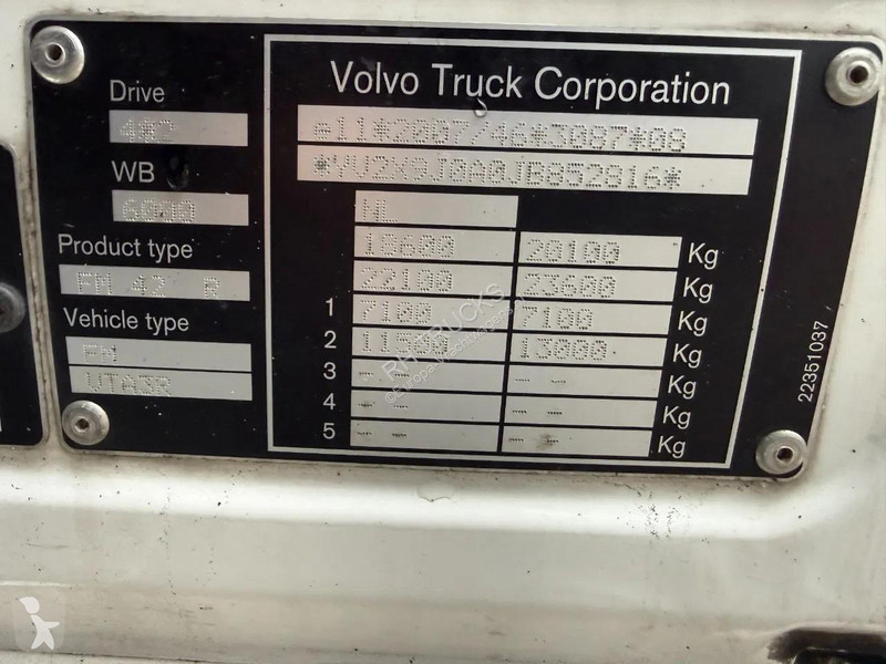 شاحنة Volvo 330, EURO 6, TUV TILL O3-2027