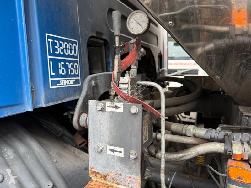 شاحنة Scania P400 8X2 EURO 5 - TANK 21.700 ITER