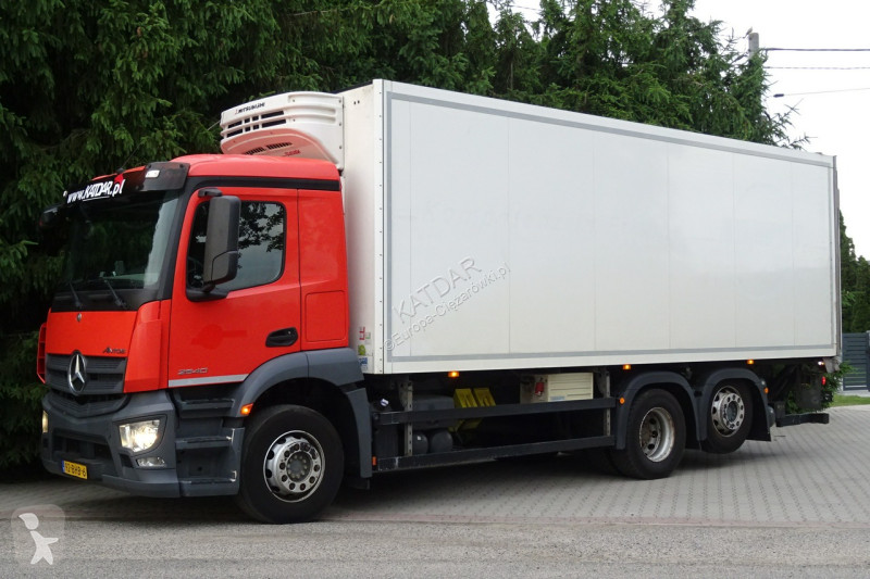 شاحنة Mercedes 2840 syp euro 6 kontener...