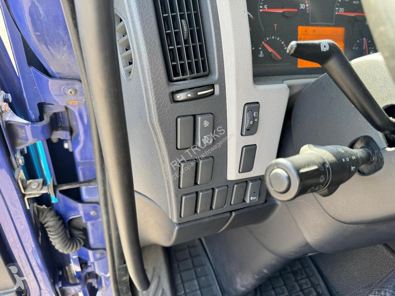 شاحنة Volvo EURO 6 - BOX 7,2 M - DHOLLANDIA...