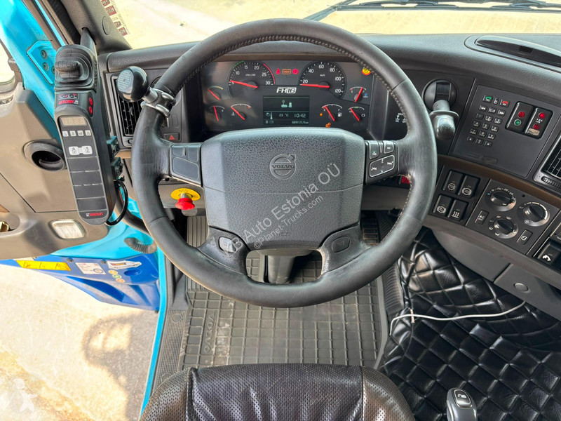 شاحنة Volvo 540 8x4*4 HIAB 322E-6 + JIB / BOX...