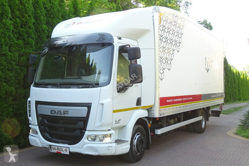 Camión DAF LF 210 euro 6 kontener...