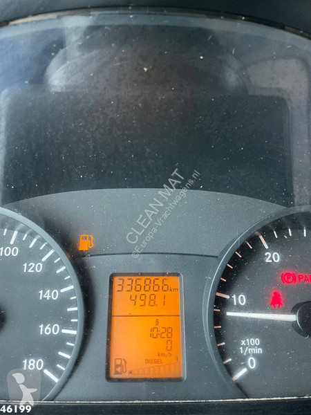 شاحنة Mercedes 516 CDI High Pressure unit