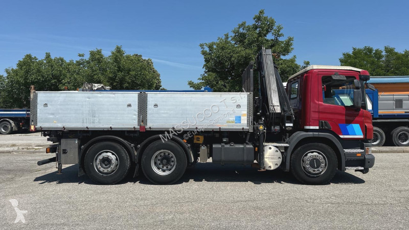 شاحنة Scania P320 DB 6x2