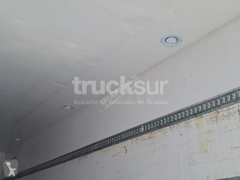 شاحنة Renault ejes 6x2*4 T380.26 IR