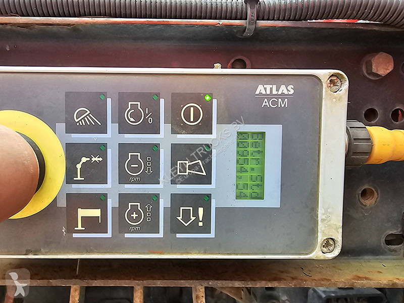 شاحنة MAN 12.240  HYDR. RAMP. ATLAS 65