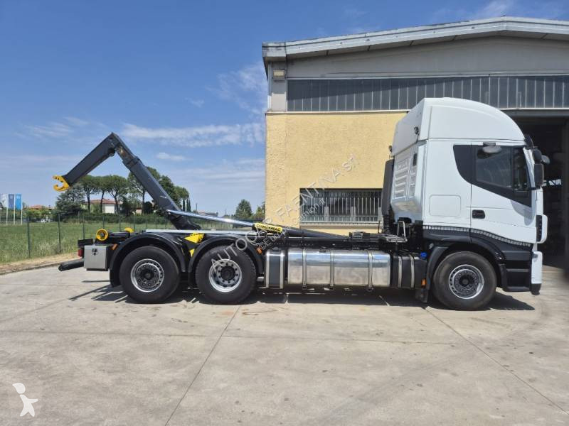 شاحنة Iveco