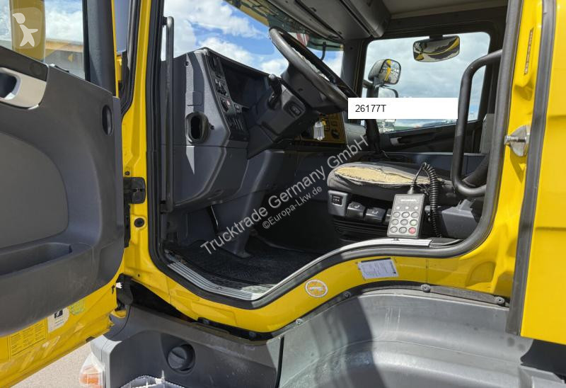 شاحنة Scania 589 P230 LB