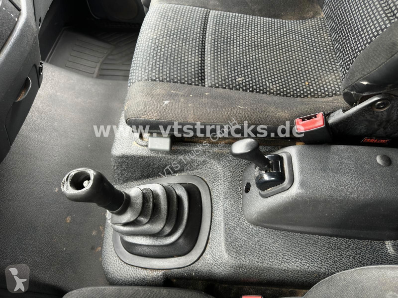 شاحنة Mercedes 816 Kofferaufbau 4x2