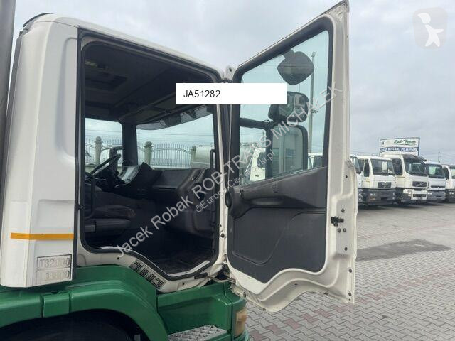 شاحنة Scania DK 12