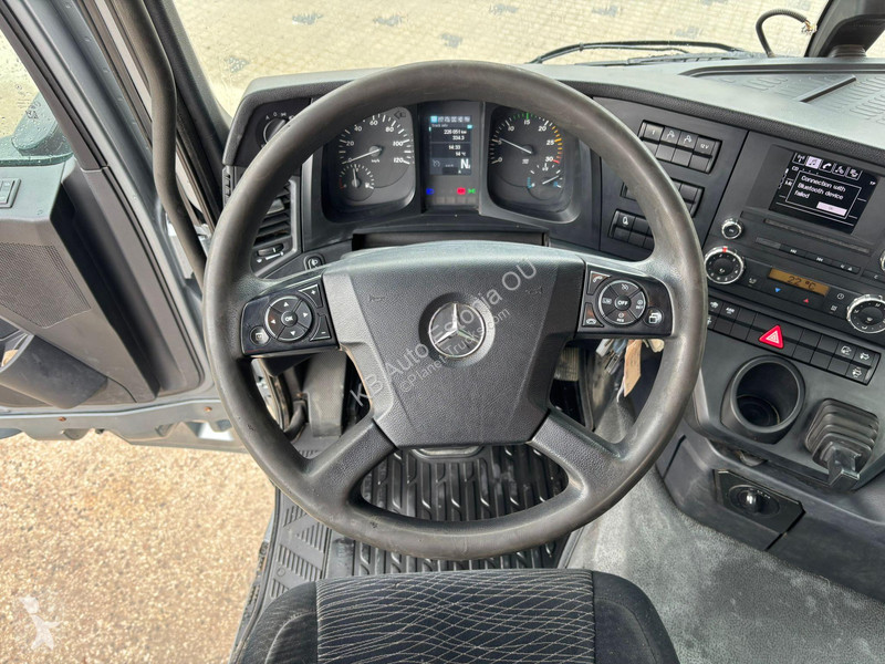 شاحنة Mercedes 3235 8x4 FULL STEEL / BOX L=6230 mm