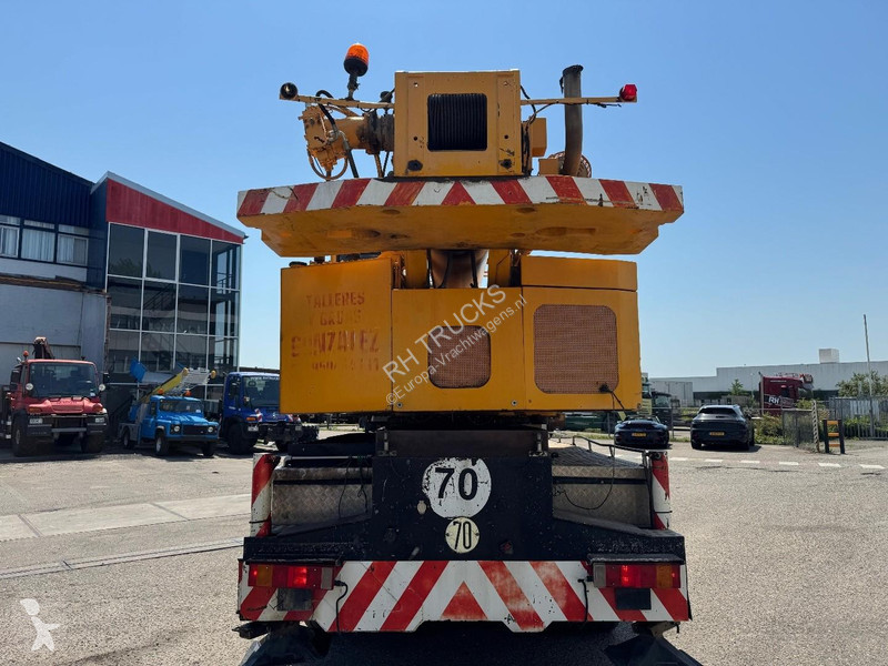 شاحنة MAN 33.430 6X4 EURO 3 + LUNA GT-40/32...