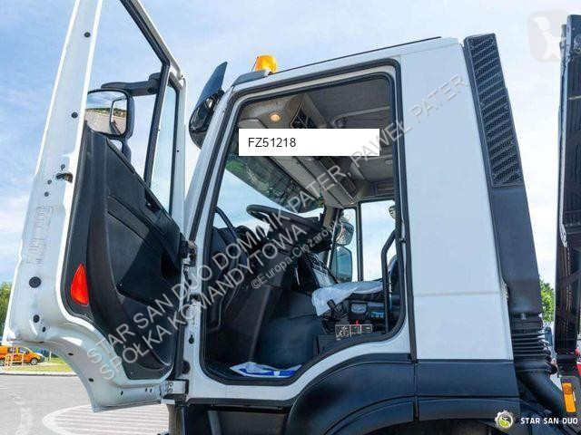 شاحنة Iveco TRAKKER 450 4x4 Palfinger 18002 EH...