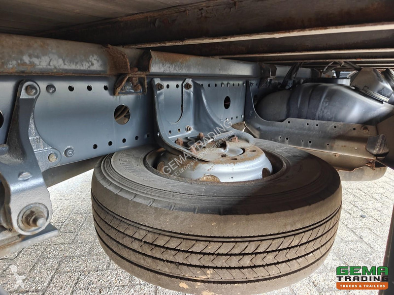 شاحنة Mercedes ATEGO  4x2 Day Cab (3 pers)...